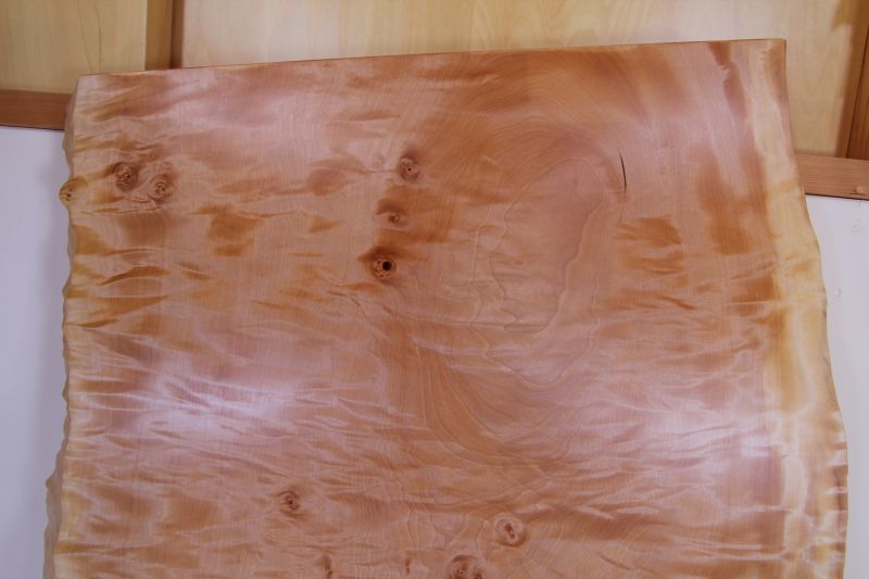 栃一枚板 【希少な杢板】 - テーブル工房むくの木
